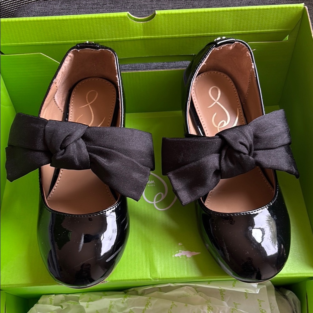 Black patent with Bow - Teddy